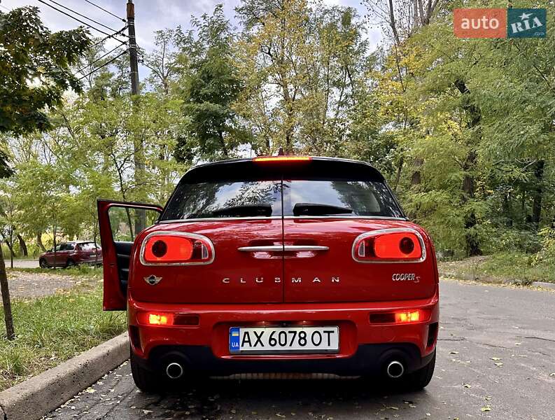 Универсал MINI Clubman 2016 в Киеве