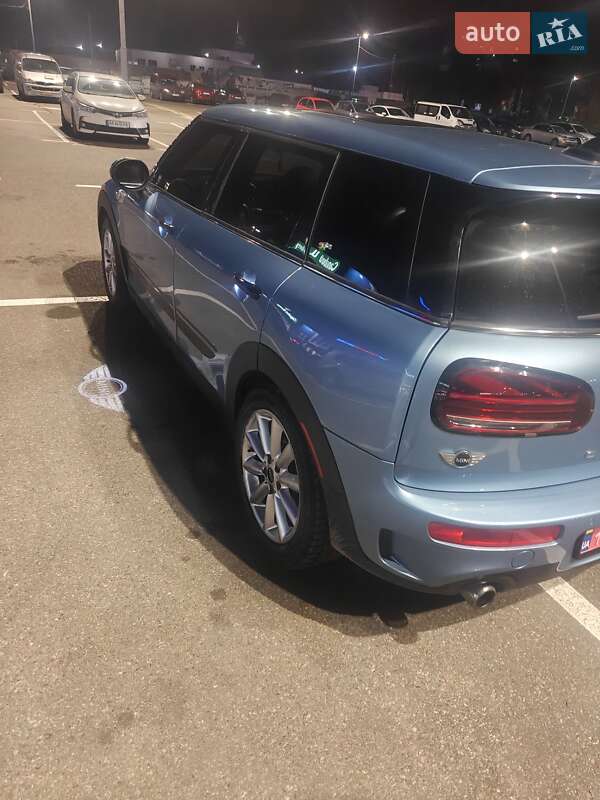 Универсал MINI Clubman 2016 в Киеве фото 5 Универсал MINI Clubman 2016 в Киеве