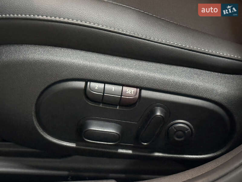 Універсал MINI Clubman 2021 в Києві фото 20 Універсал MINI Clubman 2021 в Києві