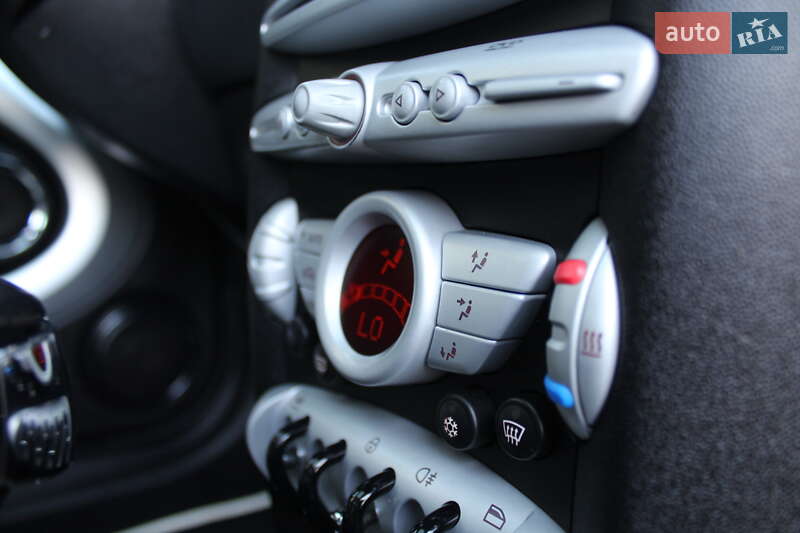 Универсал MINI Clubman 2009 в Трускавце фото 53 Универсал MINI Clubman 2009 в Трускавце