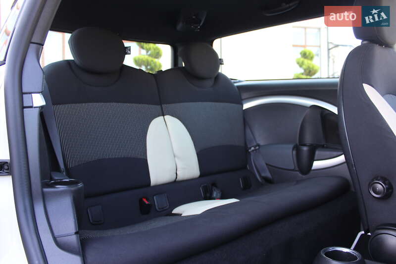 Универсал MINI Clubman 2009 в Трускавце фото 62 Универсал MINI Clubman 2009 в Трускавце