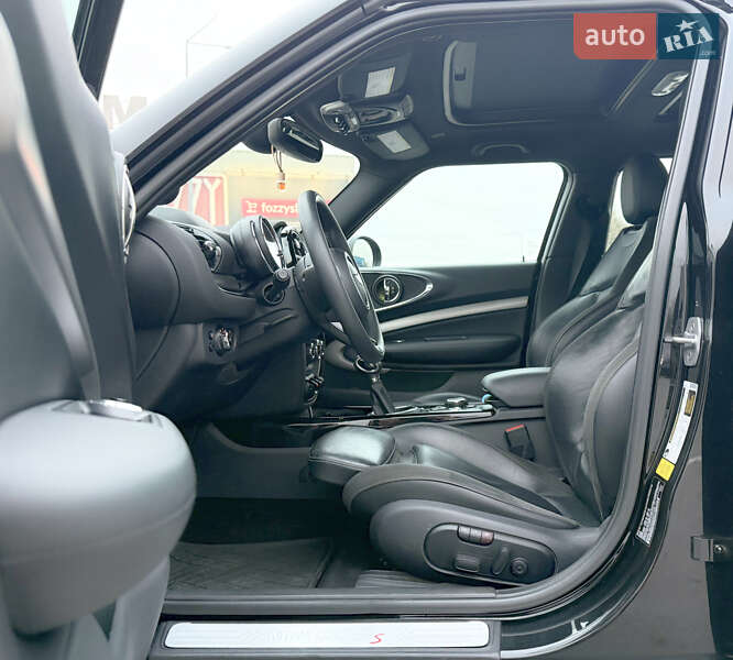 Універсал MINI Clubman 2016 в Києві фото 14 Універсал MINI Clubman 2016 в Києві