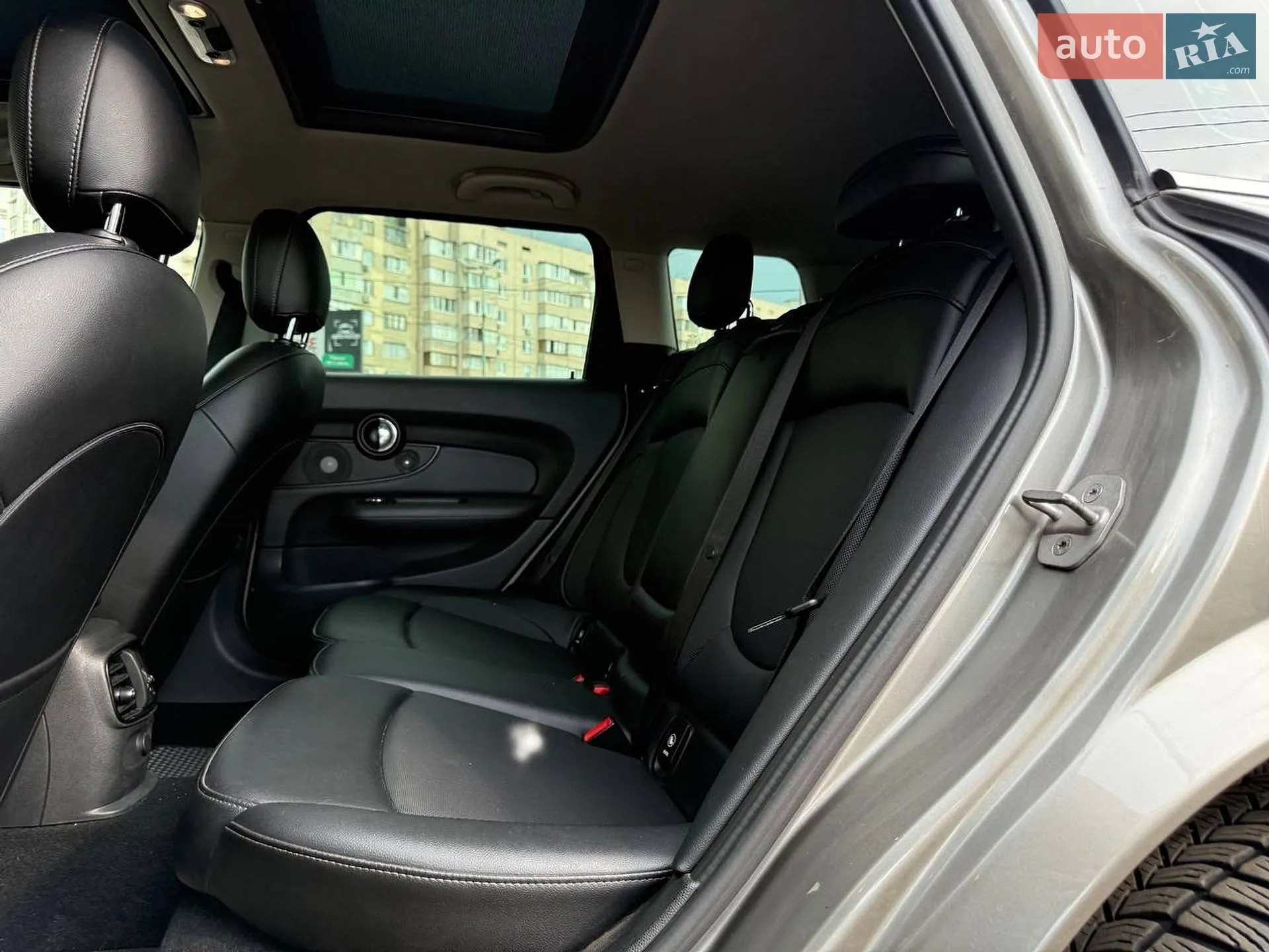 2015 MINI Clubman - мініатюра 10