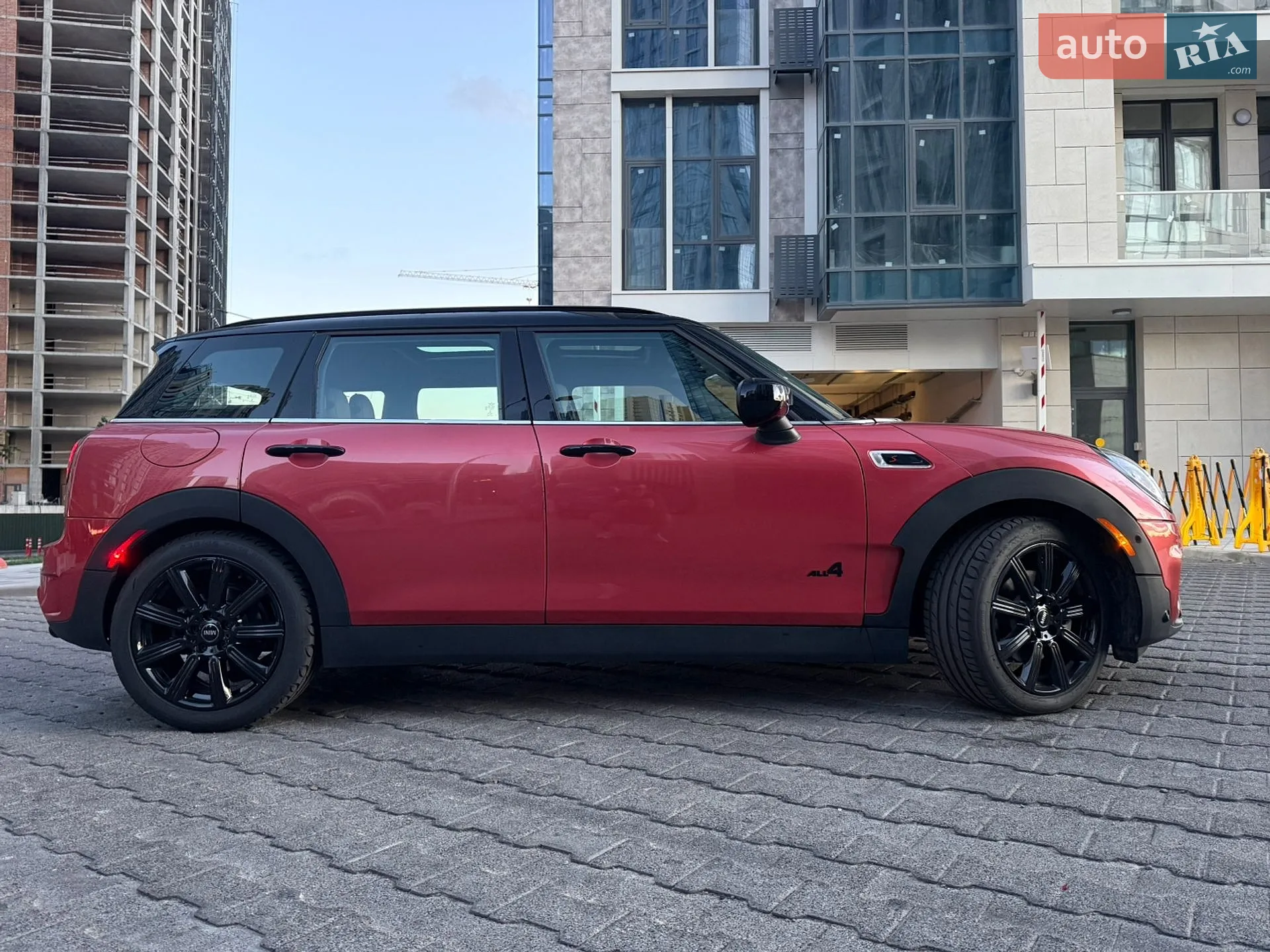 2022 MINI Clubman - мініатюра 8