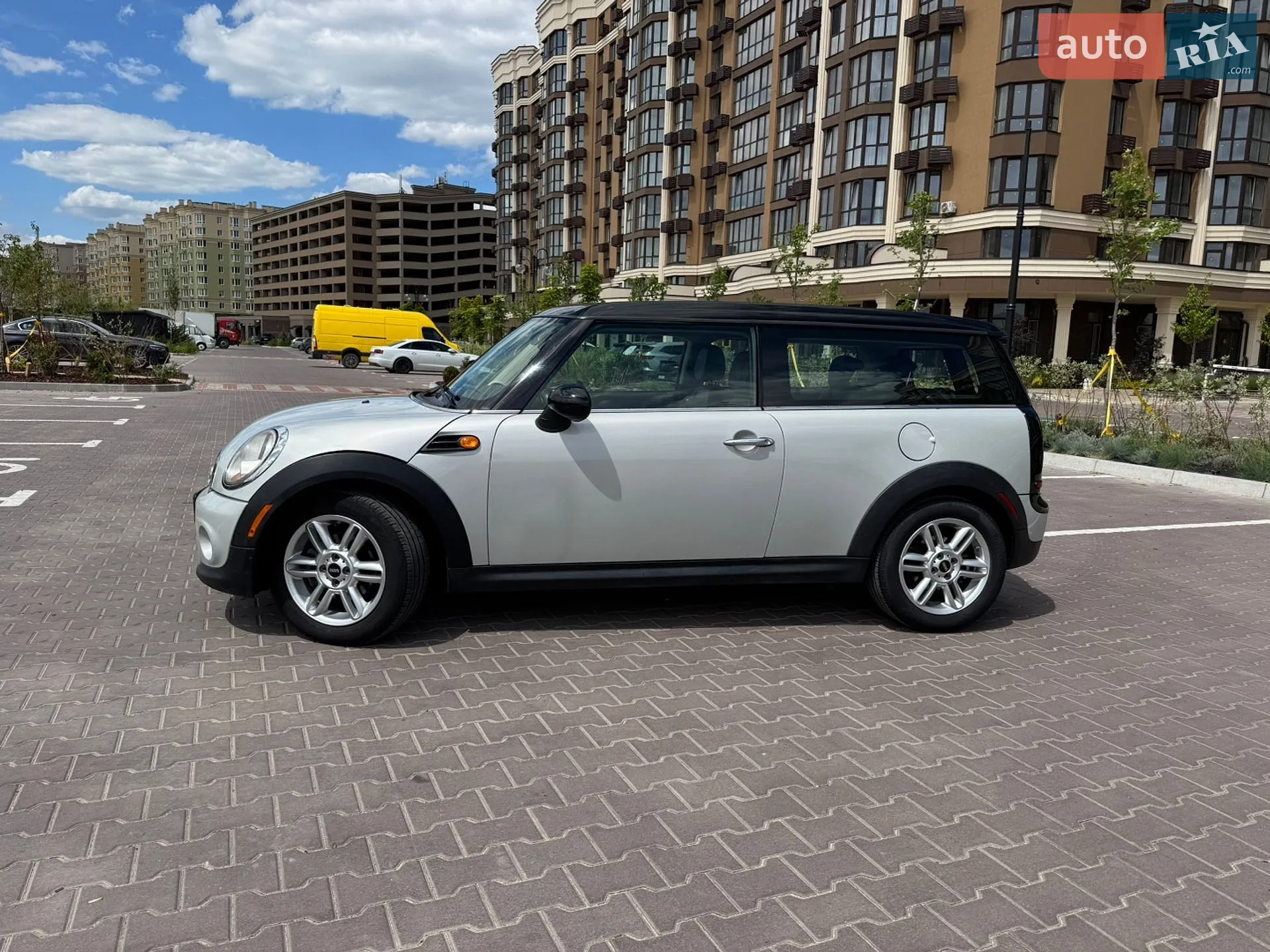 2011 MINI Clubman - мініатюра 12