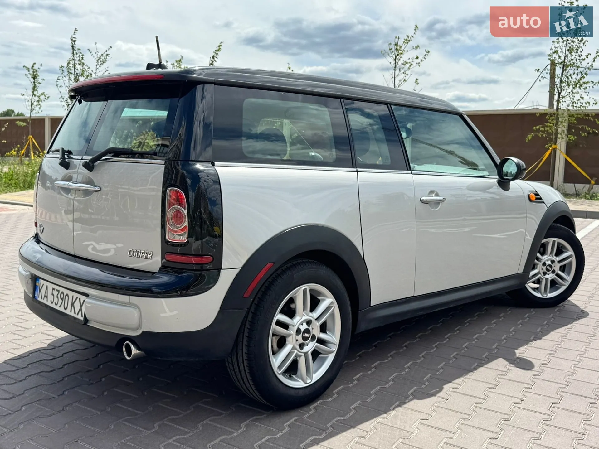 2011 MINI Clubman - мініатюра 17
