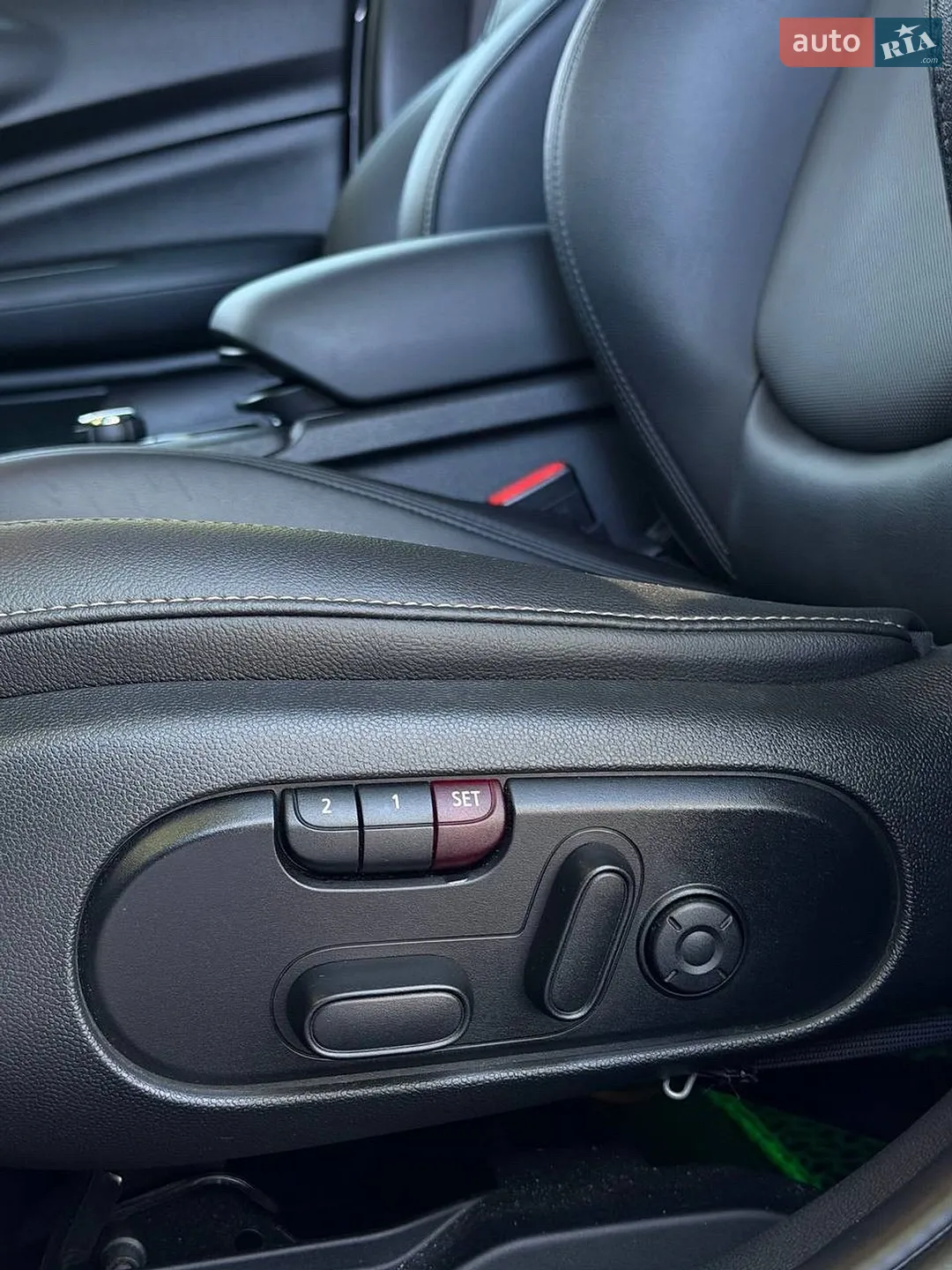 2016 MINI Clubman - мініатюра 31