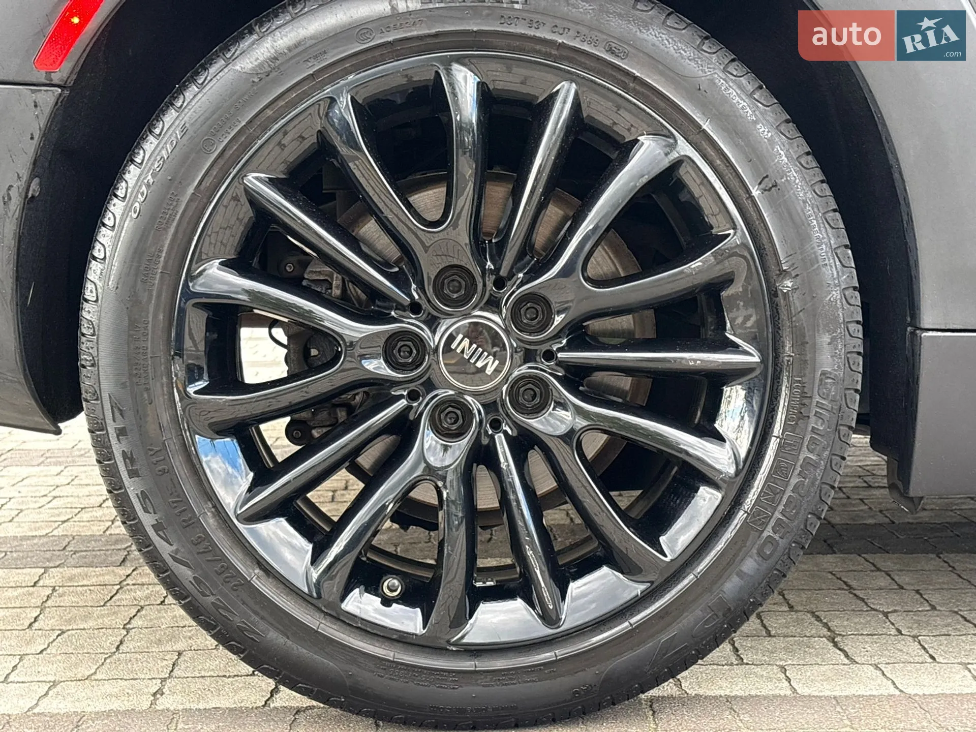 2019 MINI Clubman - мініатюра 16