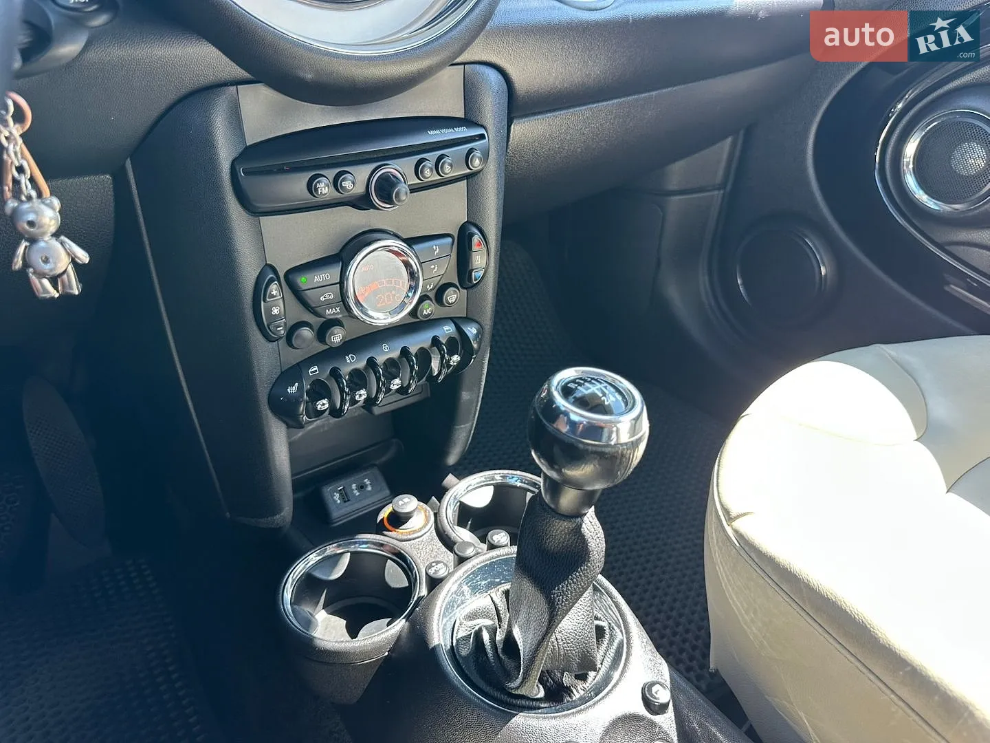 2014 MINI Clubman - мініатюра 27