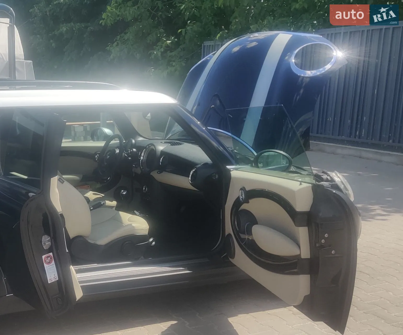 2010 MINI Clubman - мініатюра 24