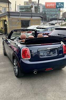Кабріолет MINI Convertible 2017 в Києві