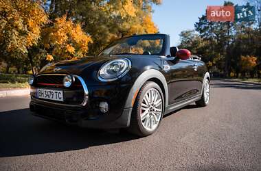 Кабриолет MINI Convertible 2016 в 