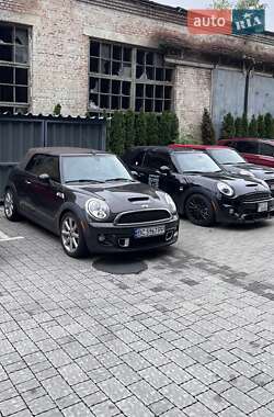 Кабриолет MINI Convertible 2013 в 