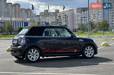 Кабриолет MINI Convertible 2011 в Киеве
