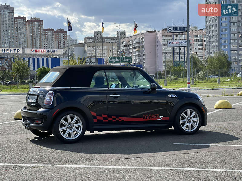 Кабриолет MINI Convertible 2011 в Киеве фото 21 Кабриолет MINI Convertible 2011 в Киеве
