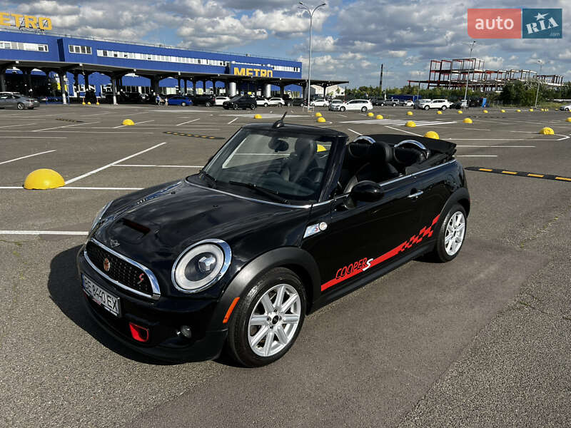 Кабриолет MINI Convertible 2011 в Киеве фото 53 Кабриолет MINI Convertible 2011 в Киеве