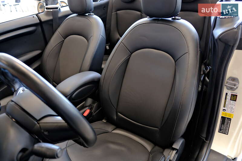 Кабріолет MINI Convertible 2019 в Одесі
