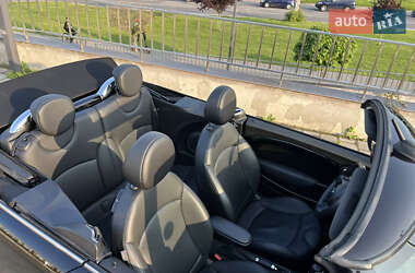 Кабриолет MINI Convertible 2014 в 