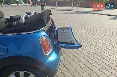 Кабриолет MINI Convertible 2010 в 