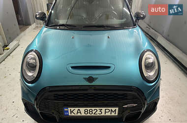 Кабриолет MINI Convertible 2017 в Киеве