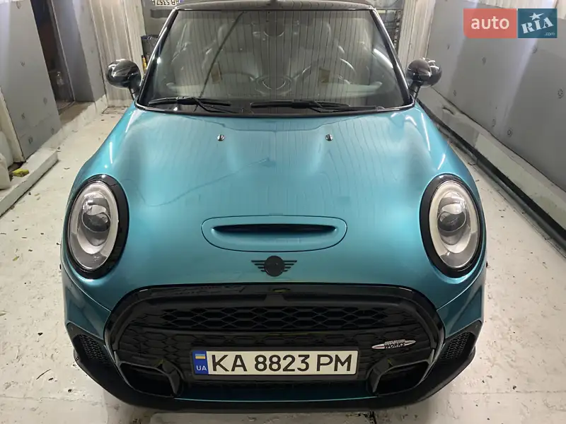 MINI Convertible 2017 VIN WMWWG9C3XH3C81296 фото оголошення 26 з 55