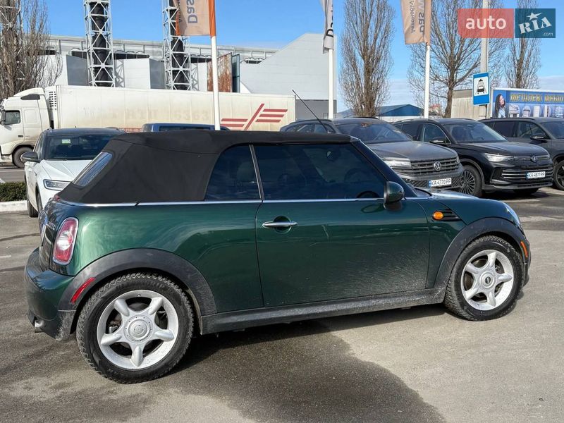 Кабриолет MINI Convertible 2011 в Киеве