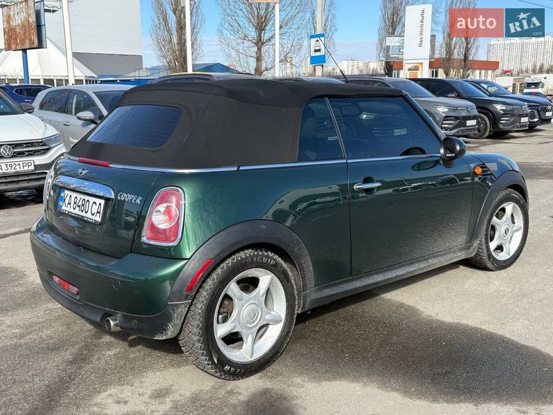 Кабриолет MINI Convertible 2011 в Киеве