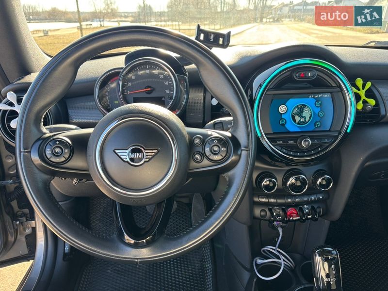 Кабриолет MINI Convertible 2019 в Гостомеле