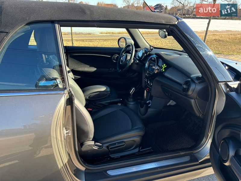 Кабриолет MINI Convertible 2019 в Гостомеле