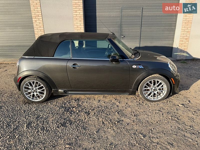 Кабриолет MINI Convertible 2013 в Ужгороде