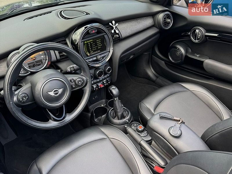 Кабріолет MINI Convertible 2017 в Дніпрі