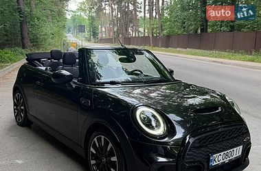 Кабріолет MINI Convertible 2023 в Львові
