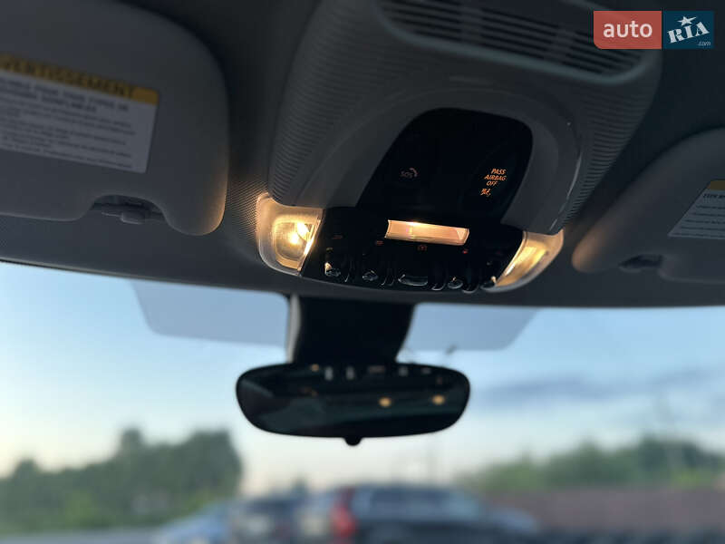 Хетчбек MINI Cooper 2020 в Києві фото 30 Хетчбек MINI Cooper 2020 в Києві