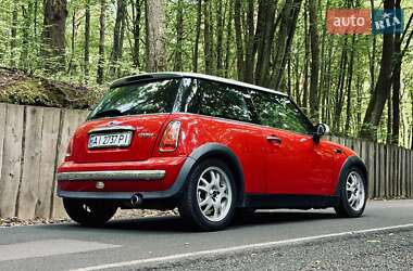 Хэтчбек MINI Cooper 2004 в Луцке