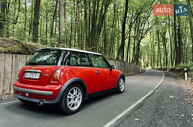 Хэтчбек MINI Cooper 2004 в Луцке