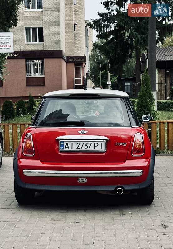 Хэтчбек MINI Cooper 2004 в Луцке