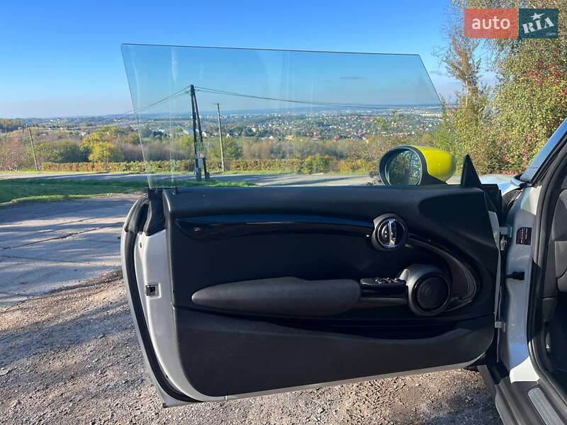 Хэтчбек MINI Cooper 2020 в Львове