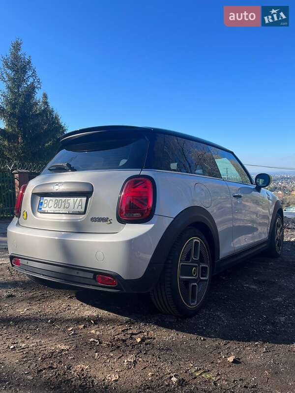 Хэтчбек MINI Cooper 2020 в Львове