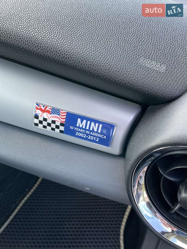Хэтчбек MINI Cooper 2012 в Одессе