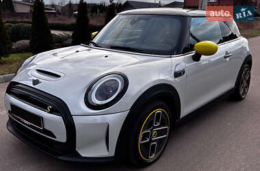 Хэтчбек MINI Cooper 2021 в 