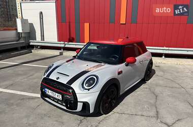 Хэтчбек MINI Cooper 2022 в 