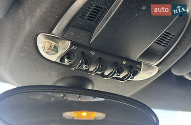 Хэтчбек MINI Cooper 2013 в 