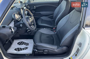 Хэтчбек MINI Cooper 2012 в 