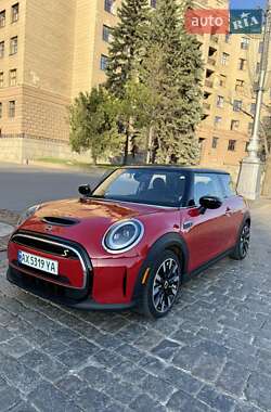 Хетчбек MINI Cooper 2024 в 