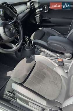 Хэтчбек MINI Cooper 2021 в 