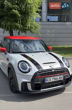 Хэтчбек MINI Cooper 2021 в 