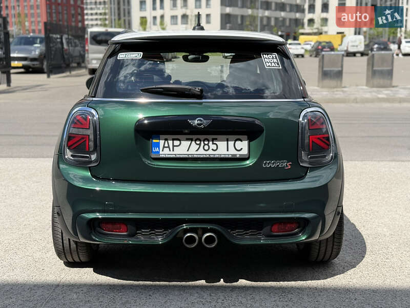 Хетчбек MINI Cooper 2017 в Києві