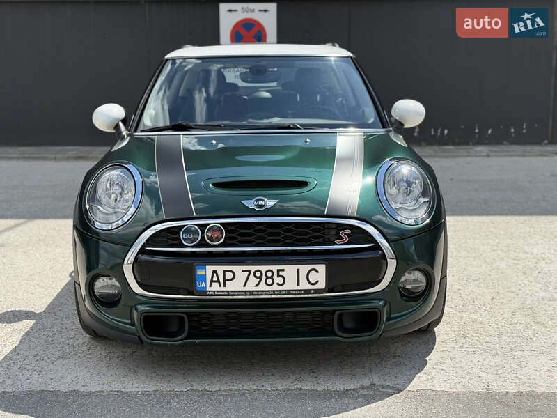 Хетчбек MINI Cooper 2017 в Києві