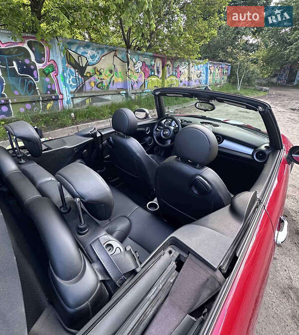 Хэтчбек MINI Cooper 2013 в Львове