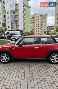 Хэтчбек MINI Cooper 2012 в 